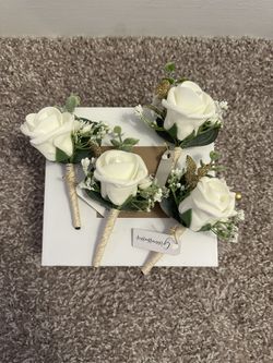 4 Ling’s Moments boutonnières groom and groomsmen Faux floral wedding