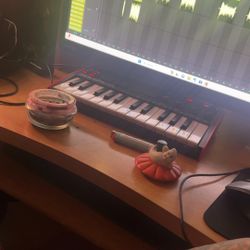 Set Music studio Equipment 