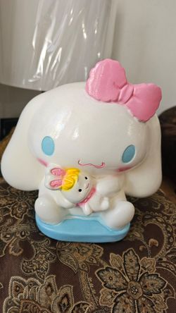Centerpieces cinnamon roll