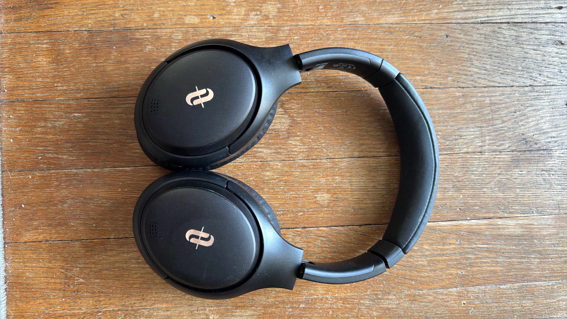 Taotronics over-ear noise cancellation Bluetooth headphones