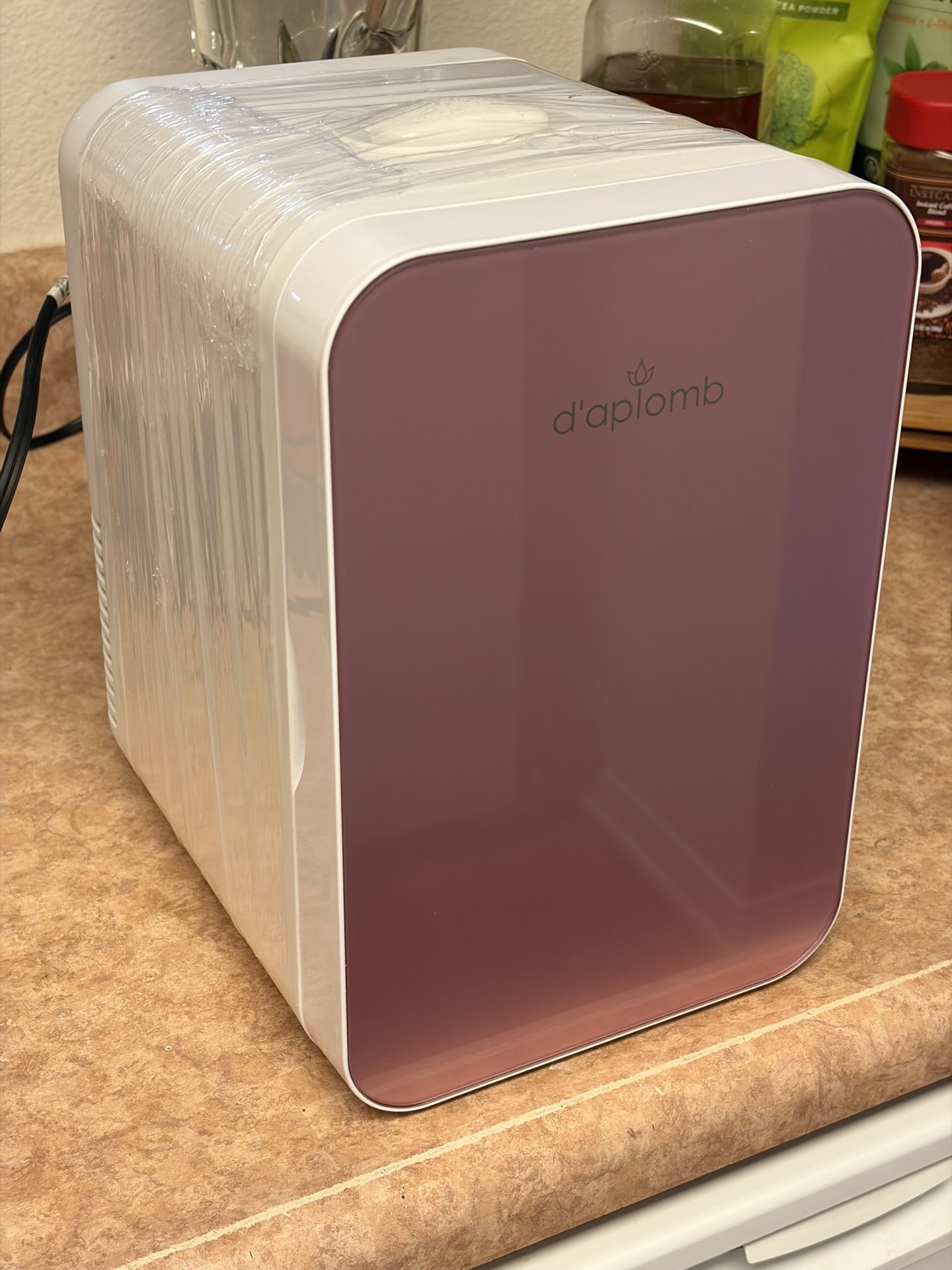 D'aplomb Mini Fridge/Cooler