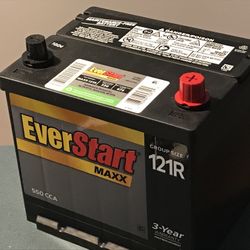Car Battery For Kia, Hyundai, Chevy Group 121R , new