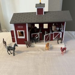 Toy Horse Stable For Kids 