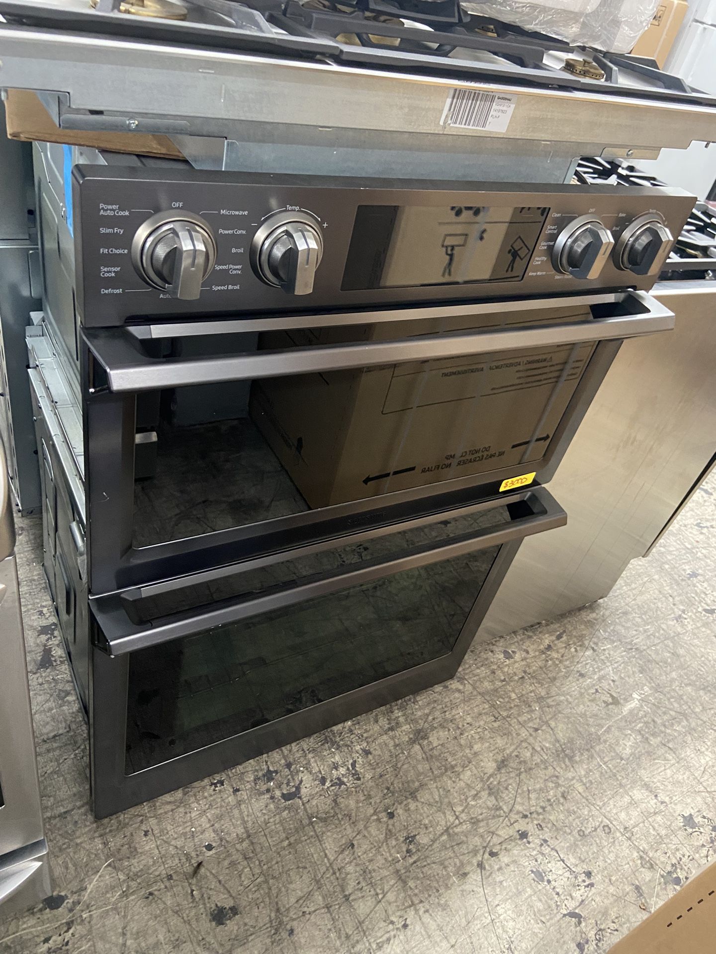 Black Stainless Samsung 30” Microwave Oven Combo Smart