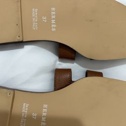Sandals Size 6 Like New 