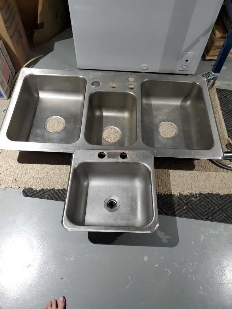Prep Sink & 3 Bowl Kitchen Sink