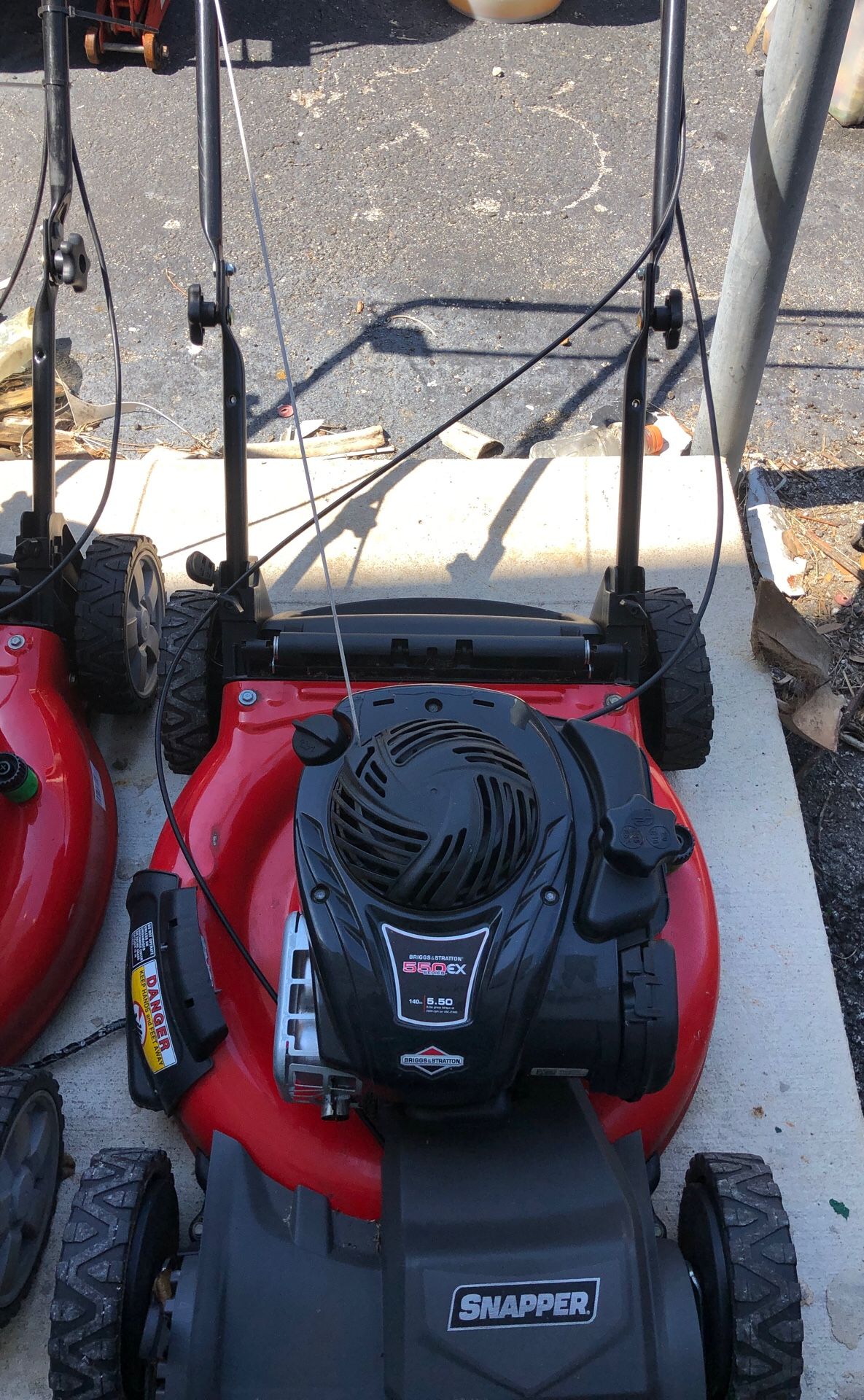 Snapper 12A-A2BE707 Self-Propelled Lawn Mower