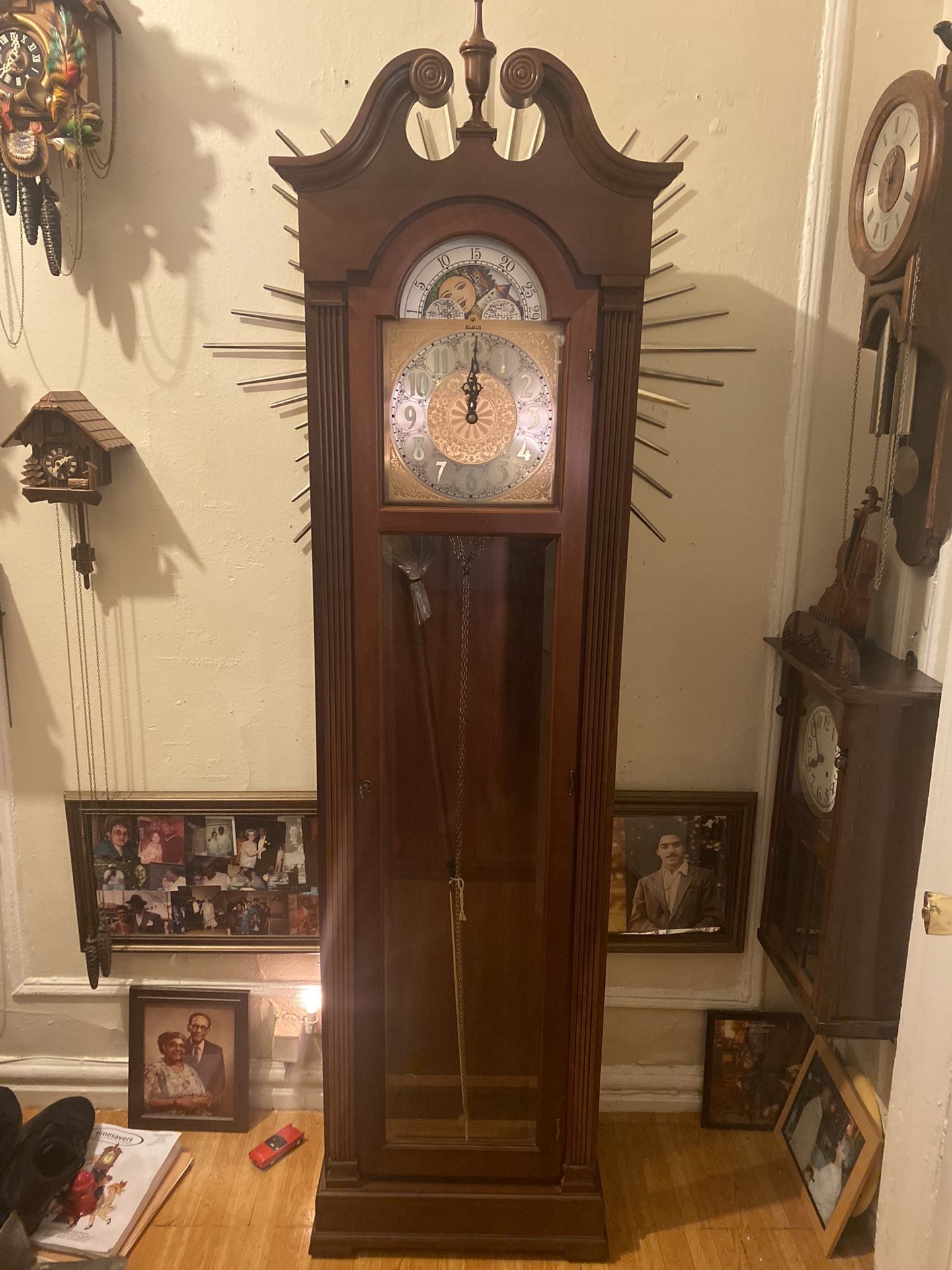 1970 ELGIN TUBE CHIME GRANDFATHER CLOCK BRAND NEW NEVER ASSEMBLED
