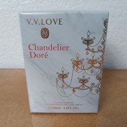 Chandelier Dore Perfume