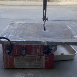 Chicago Bench Top Tile Saw