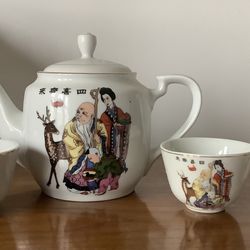 Japanese Teapot and Cups