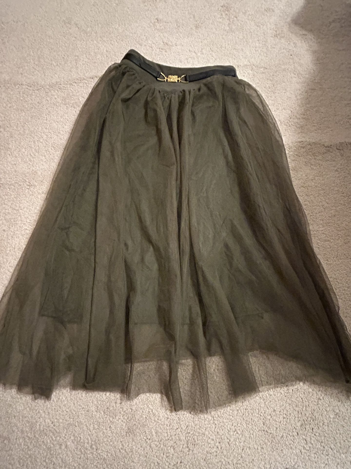 Chic Green Tulle Skirt With Built In Belt Women’s Size Small