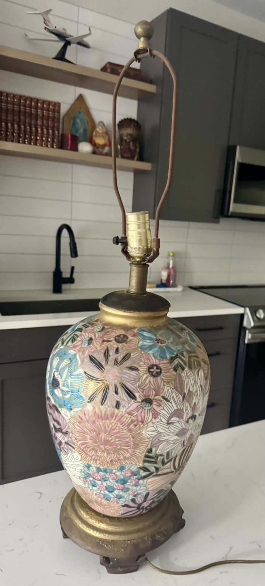 Antique RARE Vintage Hollywood Regency Frederick Cooper Chinoiserie Floral Table Lamp