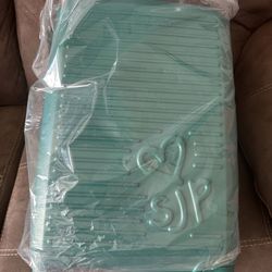 Sarah Jessica Parker Signature Hardside Expandable Large Checked Spinner Suitcase - Emerald