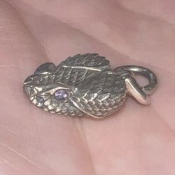 Rattlesnake Head Charm (Amethyst Eyes)