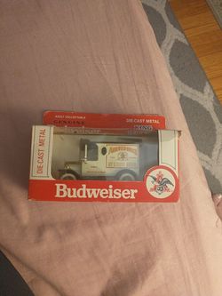 Budweiser Die-Cast Metal Collectible Delivery Truck