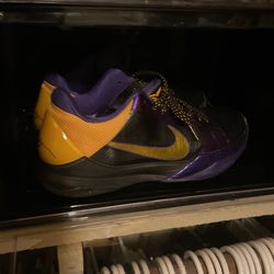 Kobe Size 9