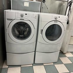 Maytag washer and dryer set ( Delivery Available)