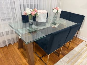 6 chairs and glass table for sale $749
