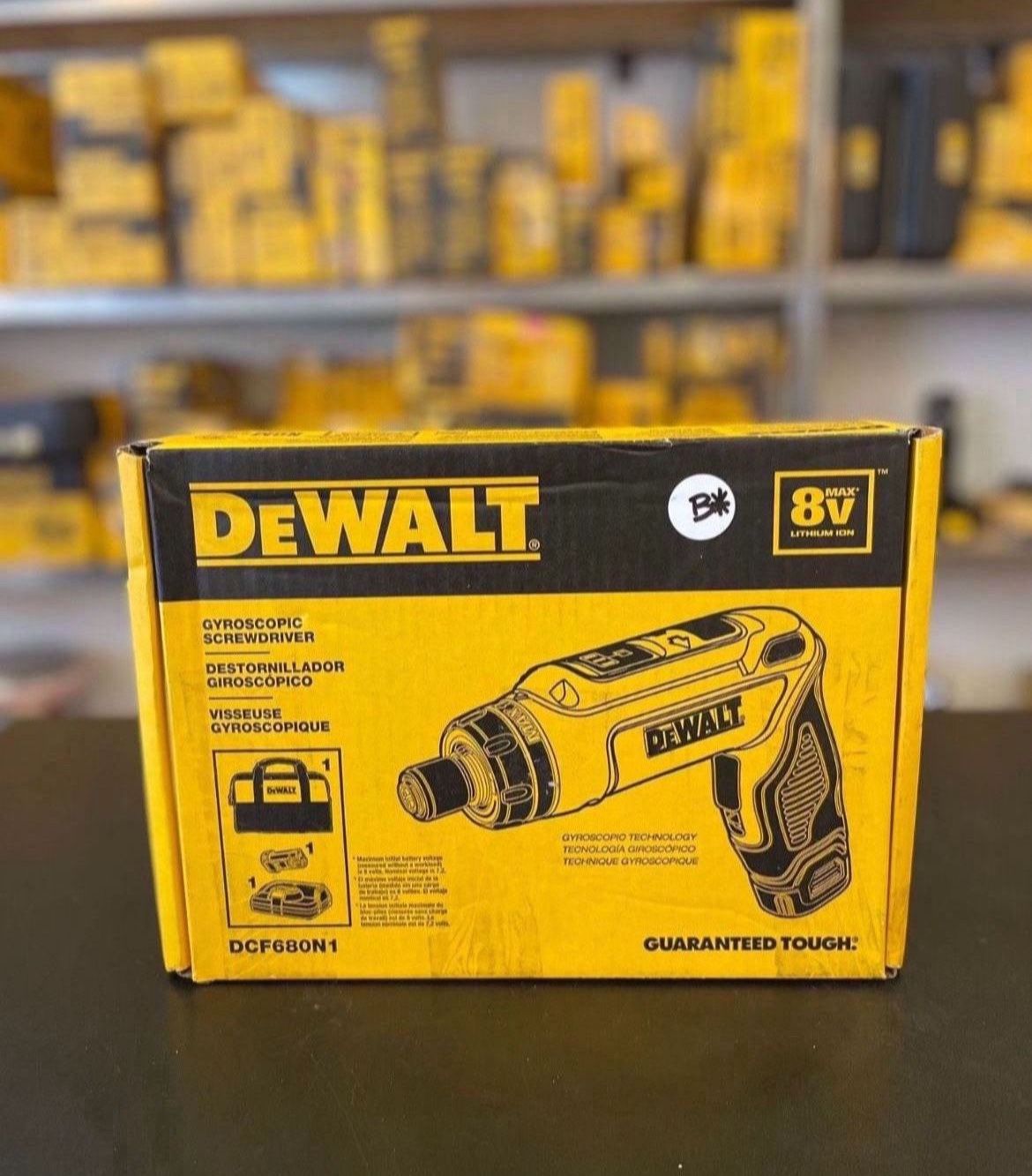 DEWALT 8V MAX Cordless Gyroscopic Screwdriver with Adjustable Handle, (1) 1.0Ah Battery, Charger and Bag DCF680N1