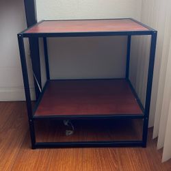 Wood end table with metal legs