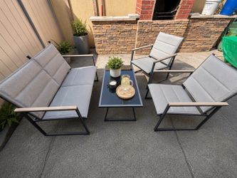 4pc outdoor furniture
