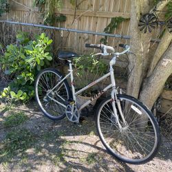 HYBRID TREK 700 MULTITRACK 3-7 SPEED READY TU RIDE  - TUNE UP DONE ✅