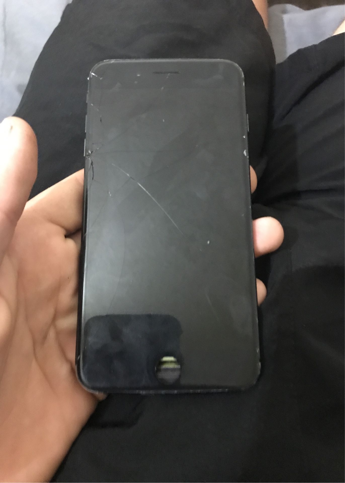 iPhone 8 Plus. It Do Not Turn No