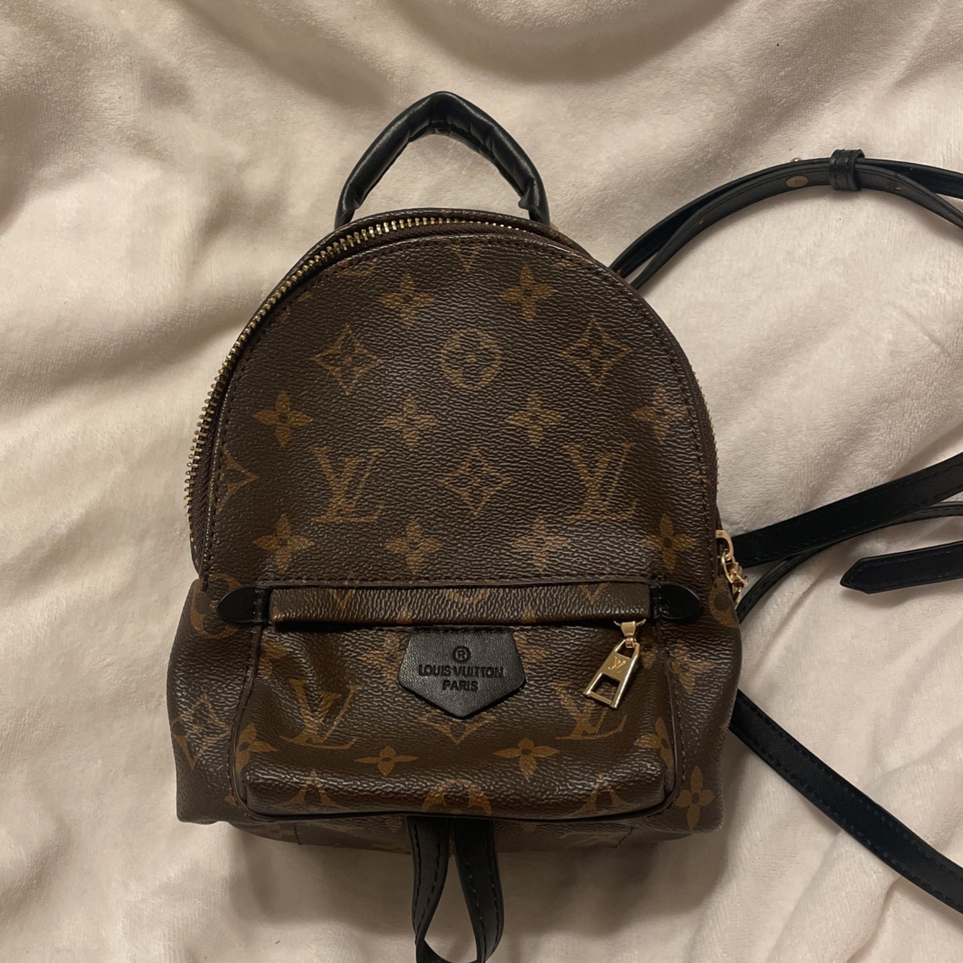 LV Mini Palm Springs (Dupe) for Sale in Orosi, CA - OfferUp