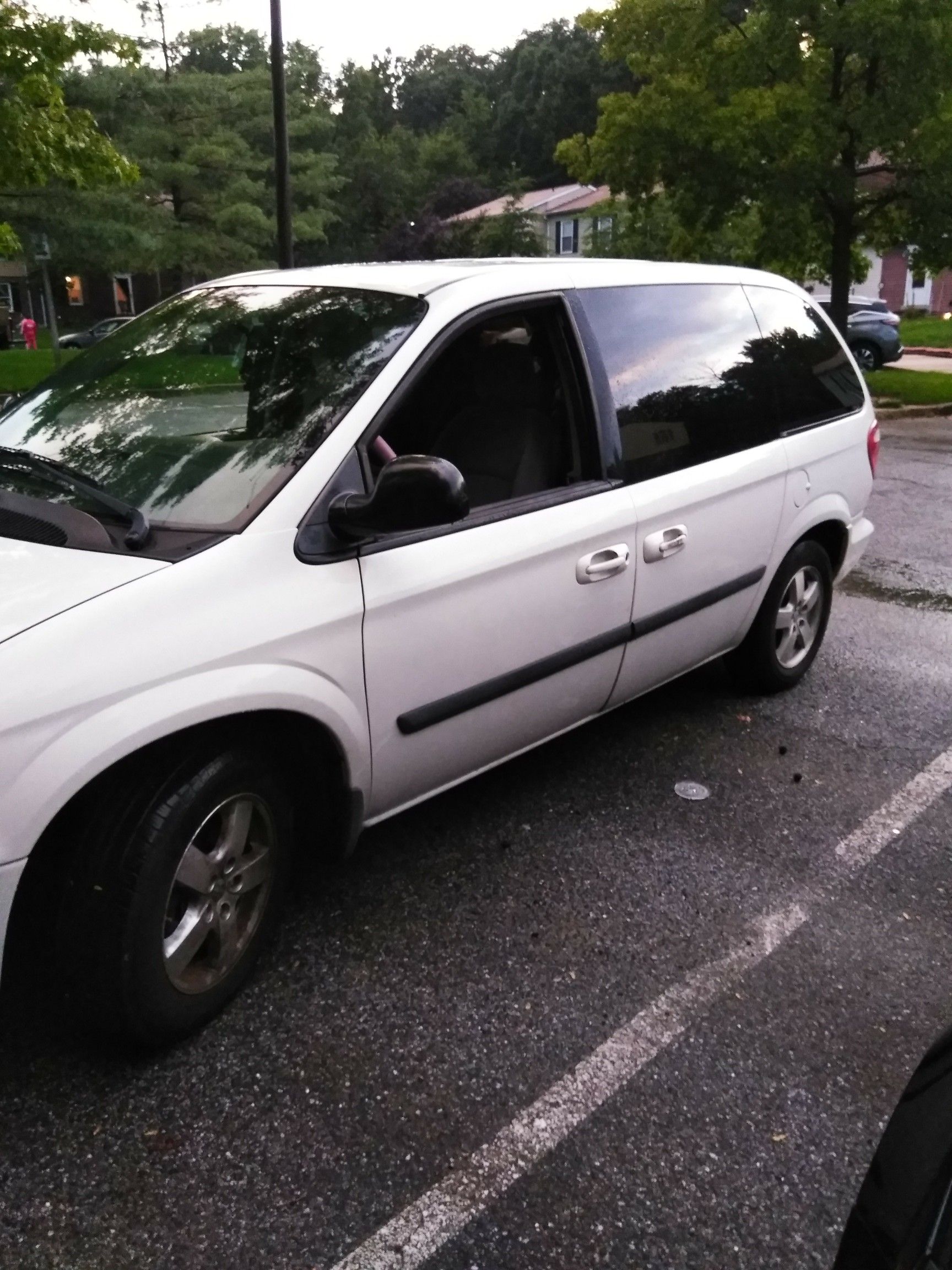 2005 Dodge Caravan