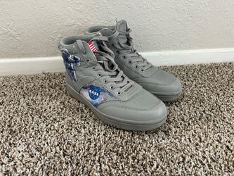 NASA Graphwell Spaceman Galaxy Silver Luminescent Reflective Hi Top Sneaker Men 8.5 size like new