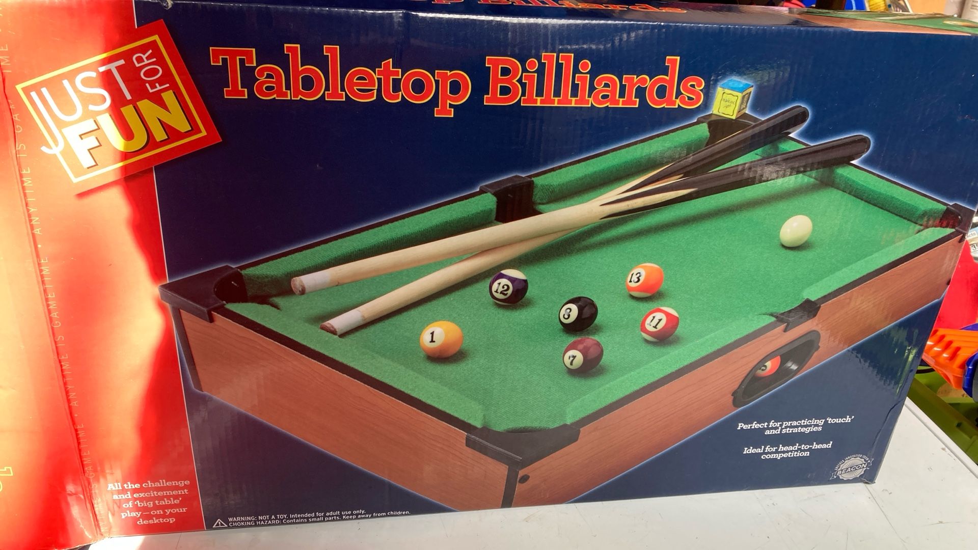 Table top billiards game