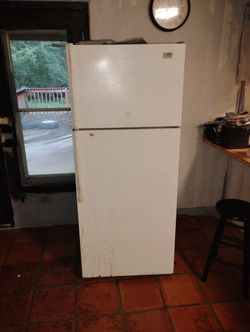 Refrigerator For Sale