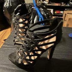 Black Lace Heels 