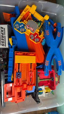 Hot Wheels Tracks