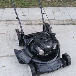 Gas lawn mower works good $95 firm