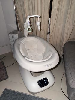 Graco Smart Sense Soothing Baby Swing
