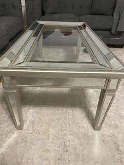 Luxury Mirrored Glass coffee table Beautifully crafted for the living room