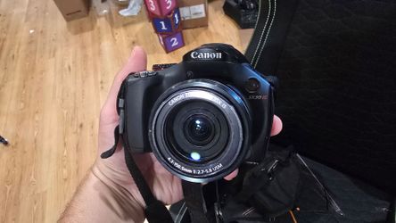 Canon PowerShot SX30 IS Digital Camera