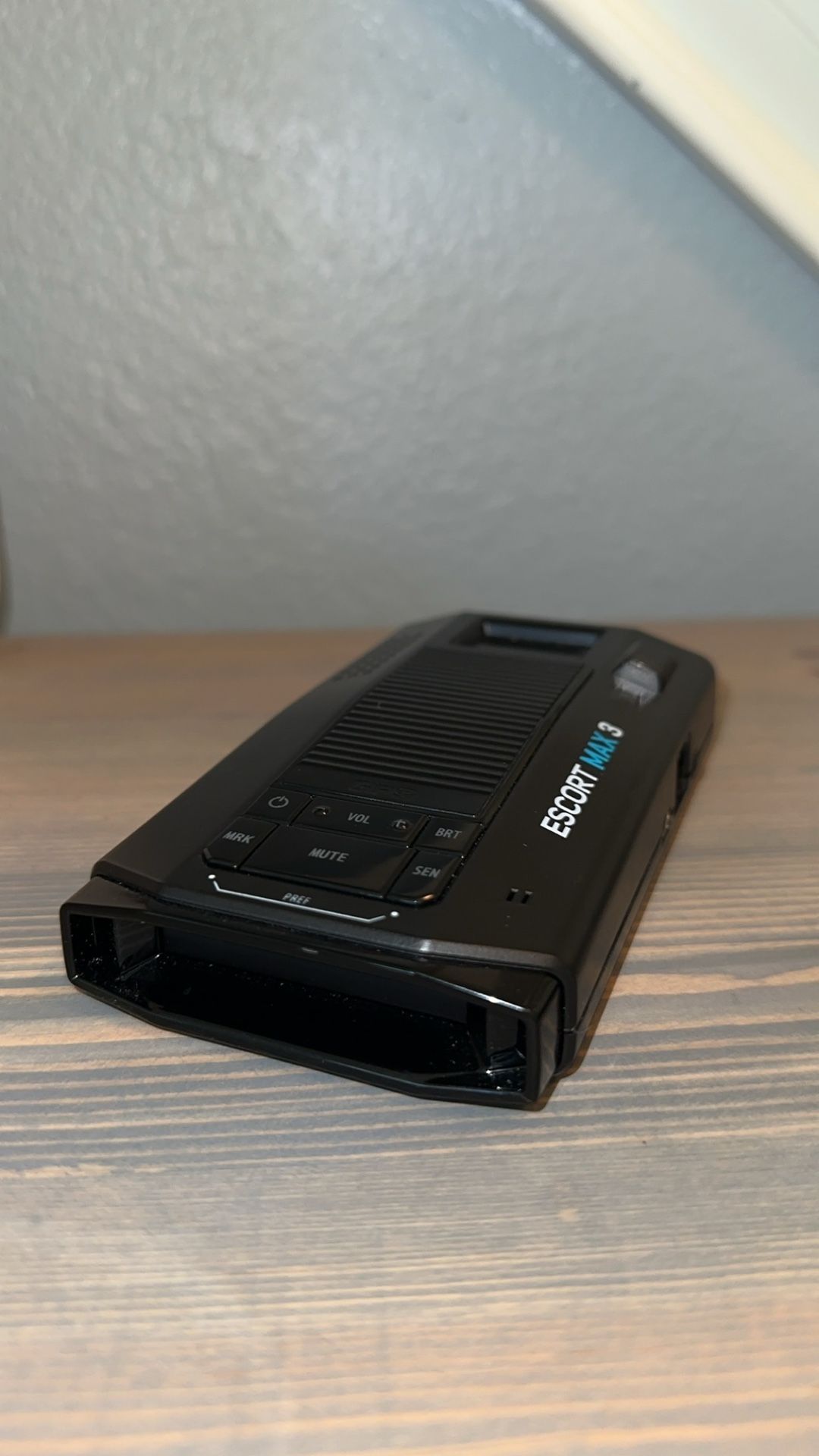 ESCORT MAX 3 RADAR DETECTOR 