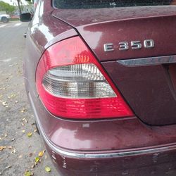 2007 Mercedes-Benz E350 Read Description 