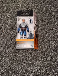 STAR WARS The Black Series Mandalorian Fleet Commander, The Mandalorian 6-Inch Action Figures, Ages 4 and Up