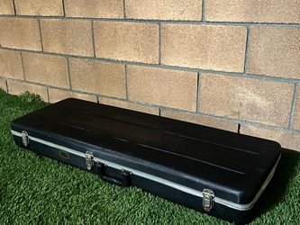 Guitar case