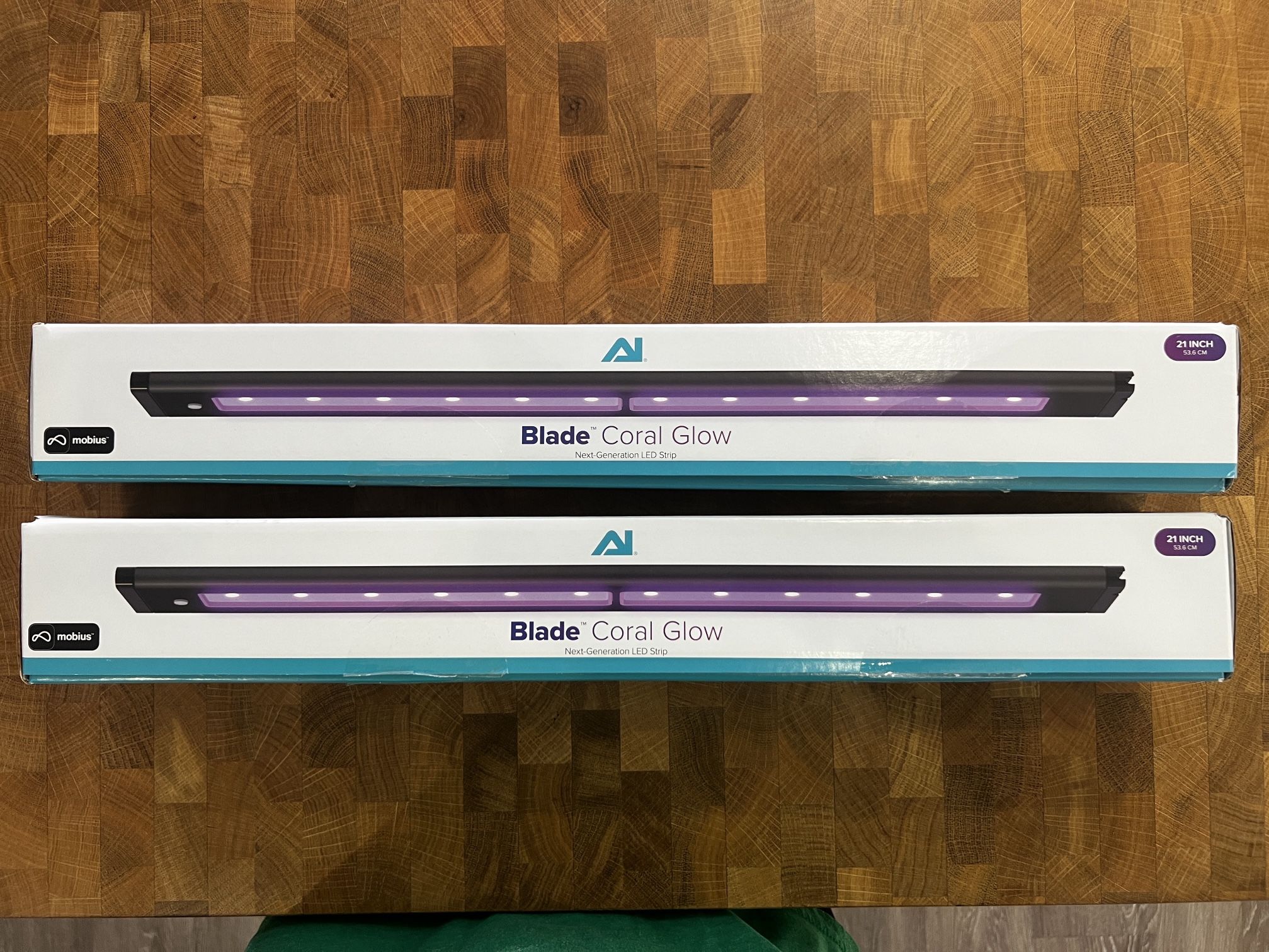 AI Blade Glows 21”