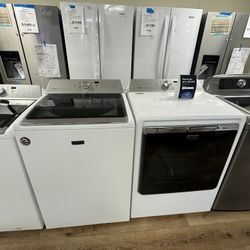 Maytag Washer And Dryer 