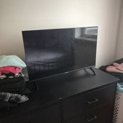 28 Inch SMART TV
