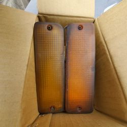 Oem Turn Signals For Toyota Pick Up 