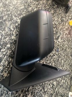 2015 Toyota Tundra passenger side rear view mirror