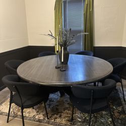70” Round Arhaus Dining Room Table