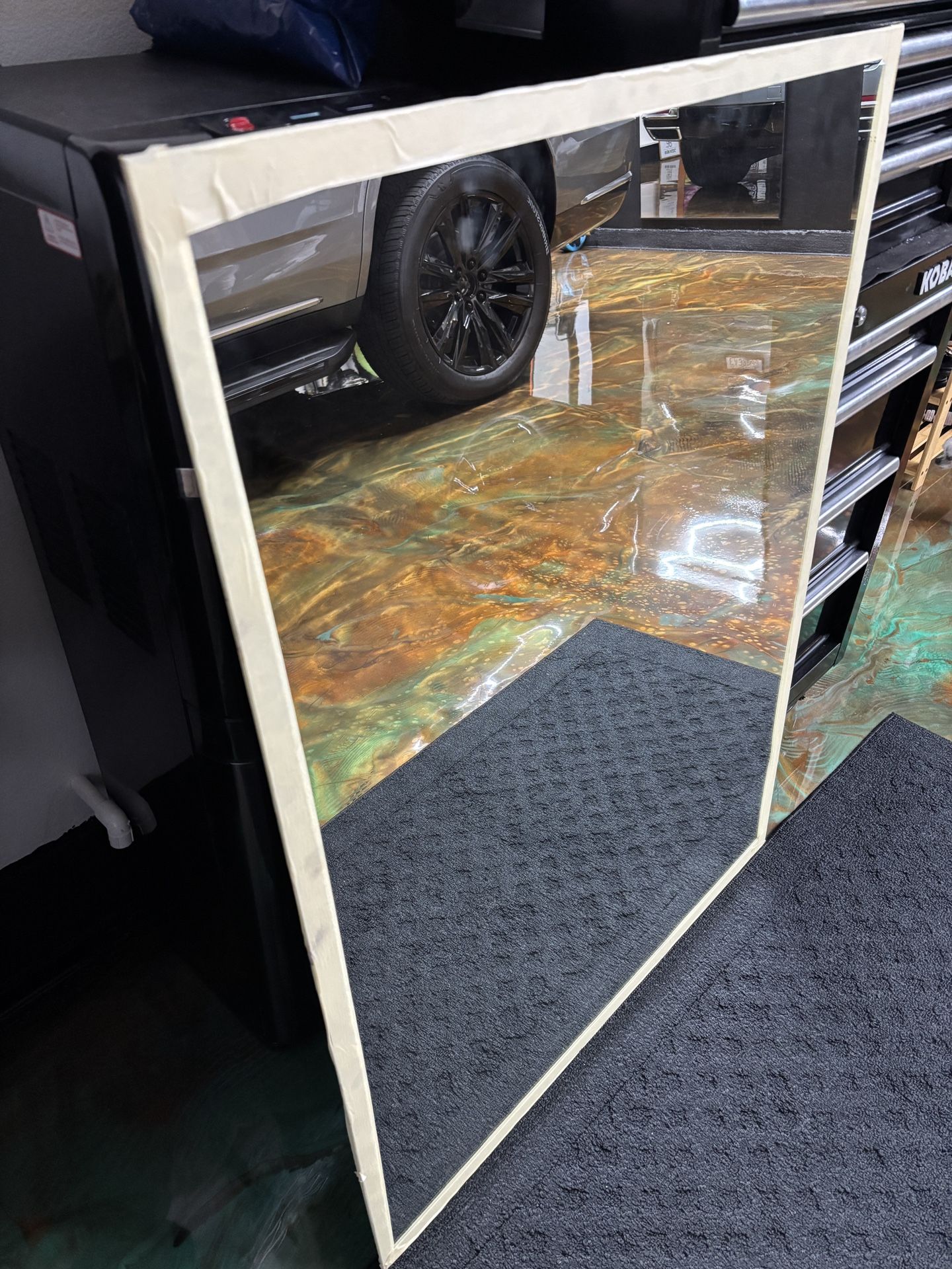 42x31.5 Builder Mirror